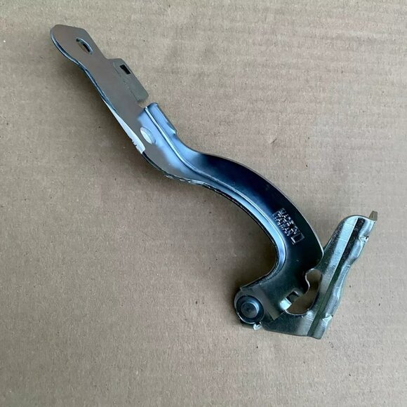 2007-11 CHEVY AVEO, PONTIAC G3 LEFT DRIVER SIDE HOOD HINGE — NEW - Picture 3 of 5